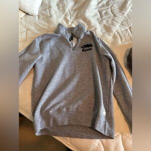 brand new roots collared crewneck, grey, men’s medium